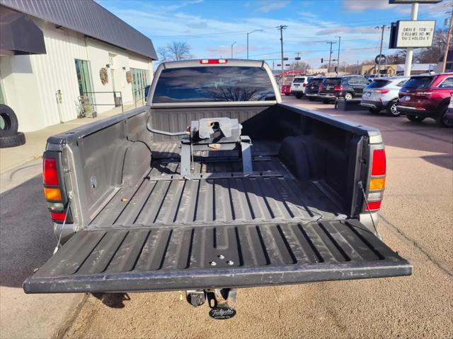 2006 GMC Sierra 3500 SLE2
