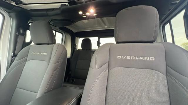 2023 Jeep Gladiator Overland