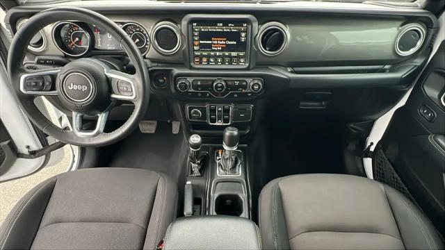 2023 Jeep Gladiator Overland