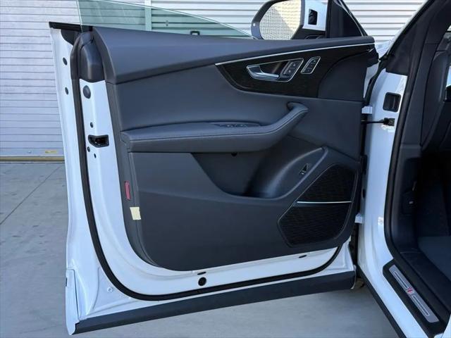 2026 Audi Q8 Premium Plus 55 TFSI quattro Tiptronic
