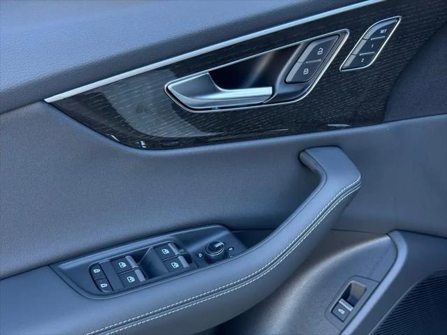 2026 Audi Q8 Premium Plus 55 TFSI quattro Tiptronic