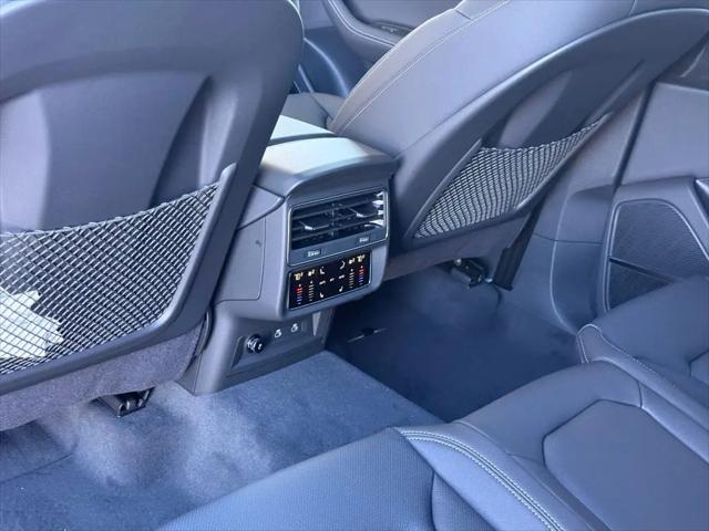 2026 Audi Q8 Premium Plus 55 TFSI quattro Tiptronic