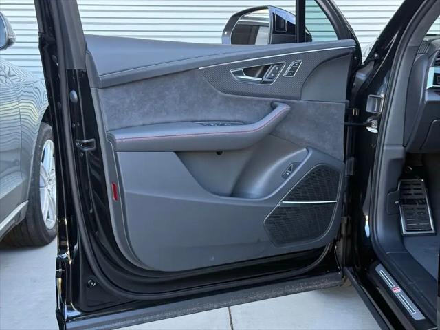 2026 Audi SQ7 Prestige TFSI quattro tiptronic
