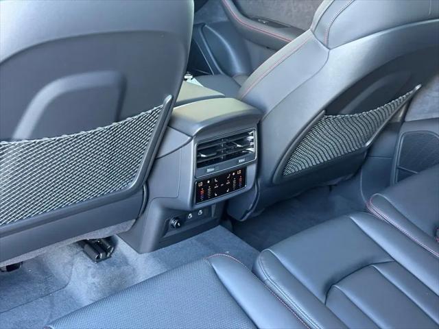 2026 Audi SQ7 Prestige TFSI quattro tiptronic