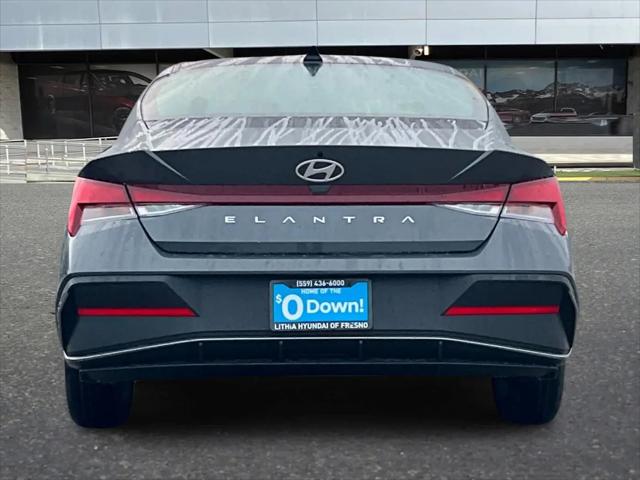2026 Hyundai Elantra SE