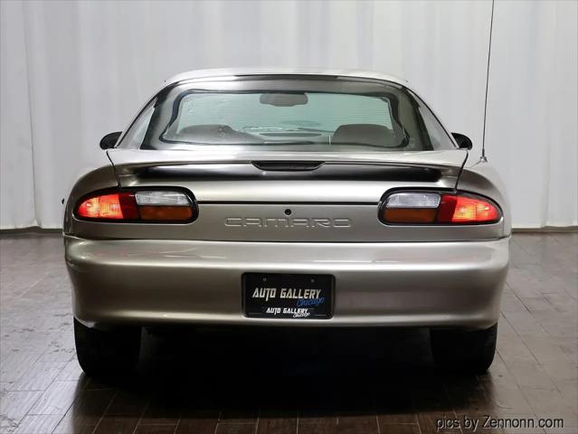 1999 Chevrolet Camaro Base