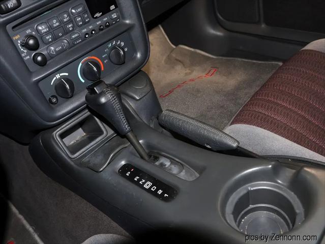 1999 Chevrolet Camaro Base