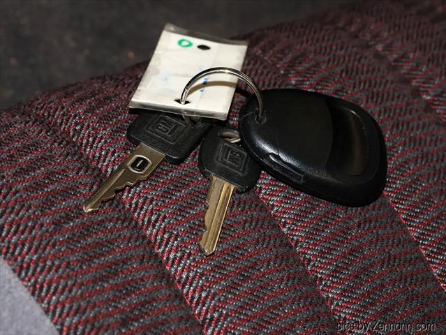 1999 Chevrolet Camaro Base