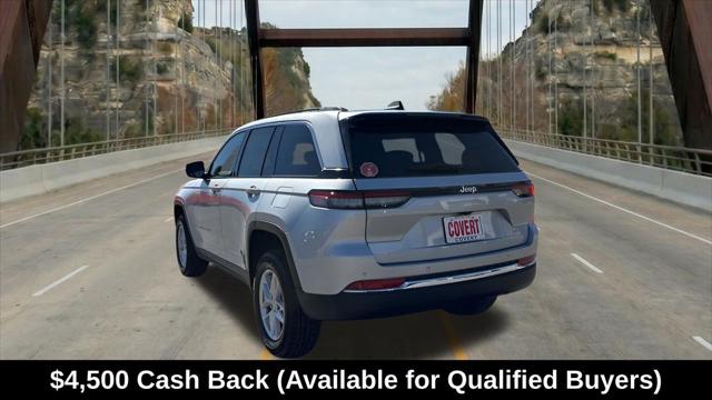 2026 Jeep Grand Cherokee Laredo 4x2