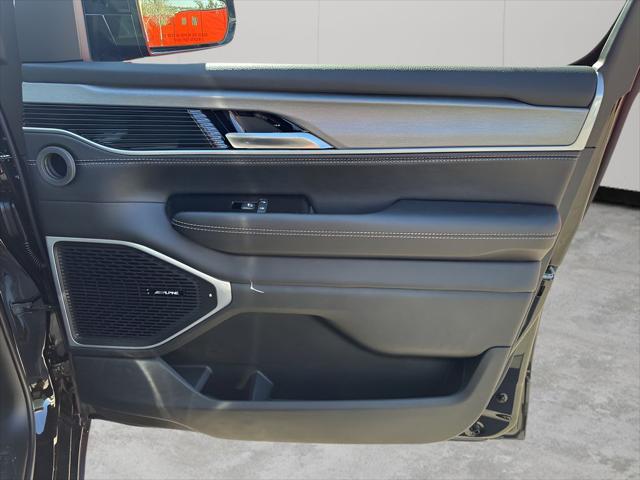 2026 Jeep Grand Wagoneer L 4x2