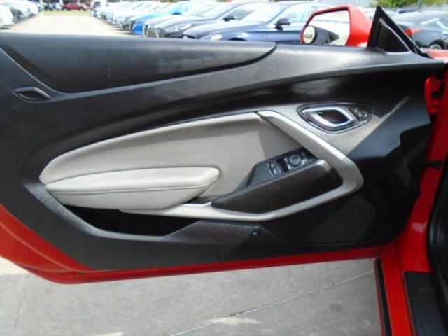 2020 Chevrolet Camaro RWD Convertible 1LT