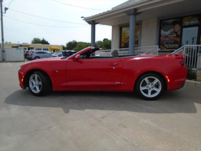 2020 Chevrolet Camaro RWD Convertible 1LT