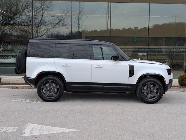 2026 Land Rover Defender P400 X-Dynamic SE