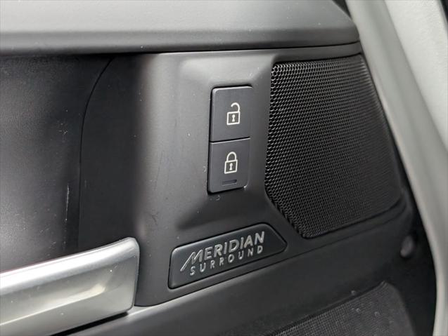 2026 Land Rover Defender P400 X-Dynamic SE