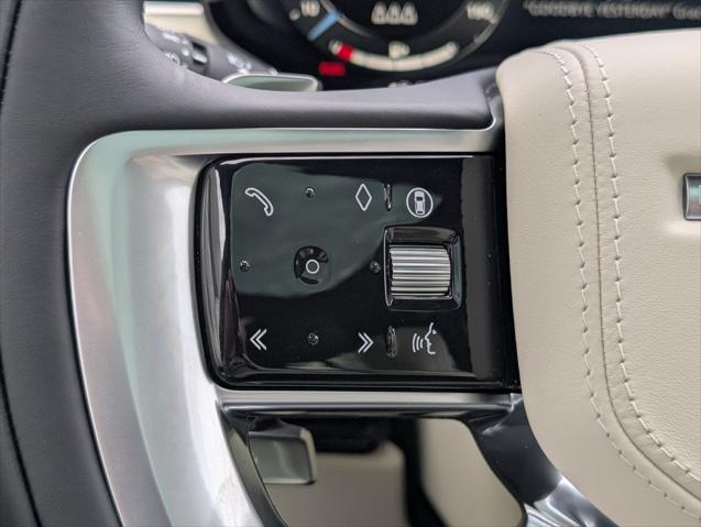 2026 Land Rover Range Rover P550e SE