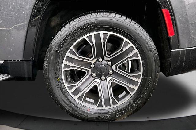 2022 Jeep Wagoneer Series III 4x4