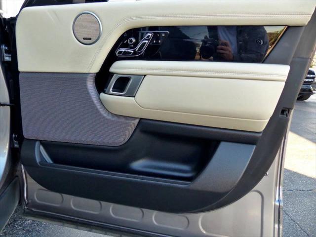 2020 Land Rover Range Rover P525 HSE