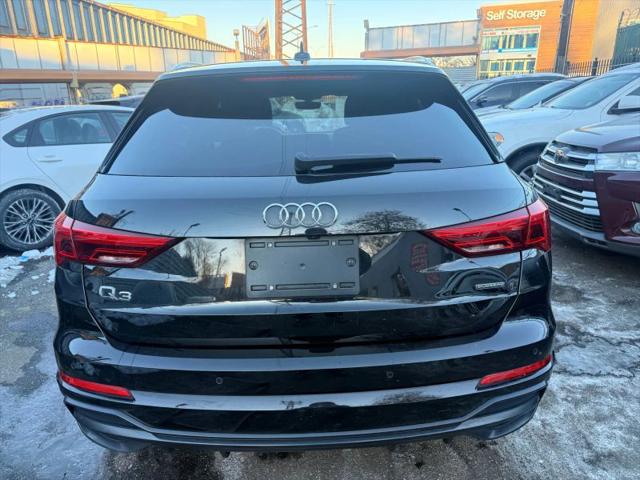 2022 Audi Q3 Premium Plus 45 TFSI S line quattro Tiptronic
