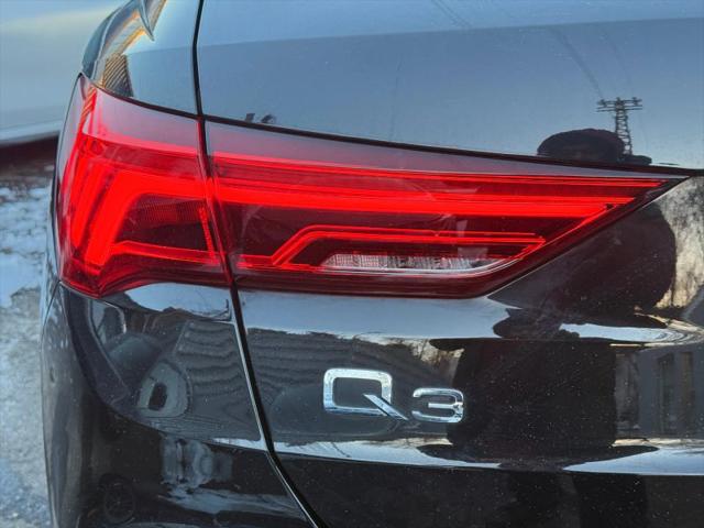 2022 Audi Q3 Premium Plus 45 TFSI S line quattro Tiptronic