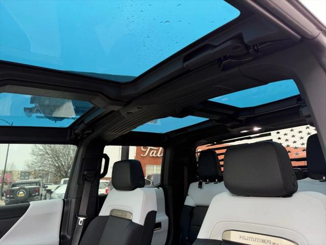 2024 GMC HUMMER EV e4WD 2X
