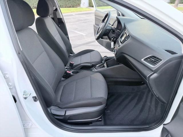 2019 Hyundai Accent SE