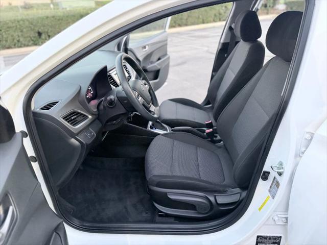 2019 Hyundai Accent SE