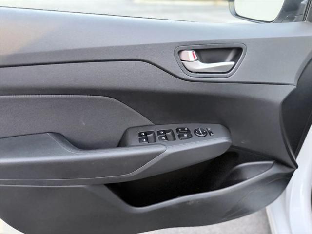 2019 Hyundai Accent SE
