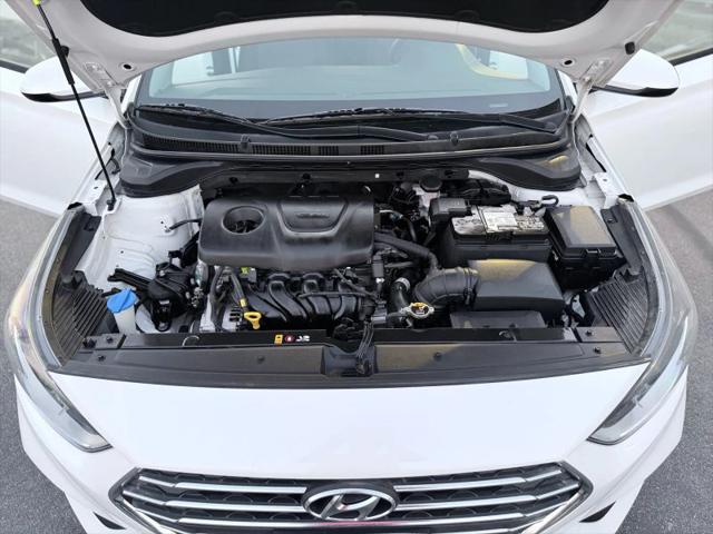 2019 Hyundai Accent SE