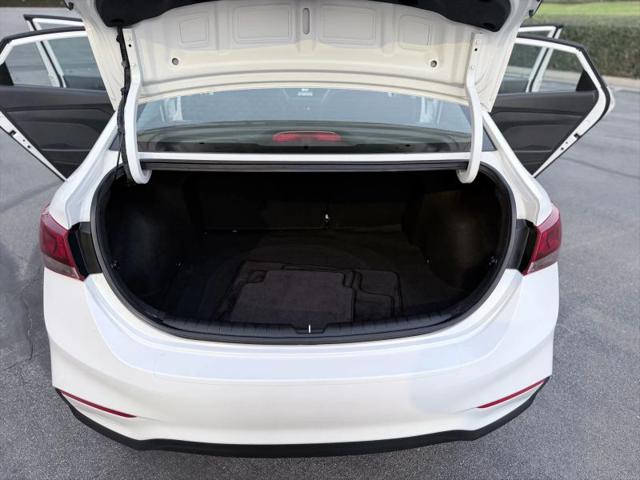 2019 Hyundai Accent SE