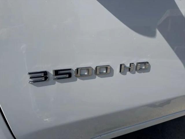 2021 Chevrolet Silverado 3500HD CC Work Truck
