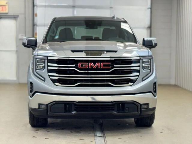 2026 GMC Sierra 1500 Crew Cab, Standard Bed, SLT, 4WD