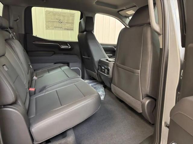 2026 GMC Sierra 1500 Crew Cab, Standard Bed, SLT, 4WD