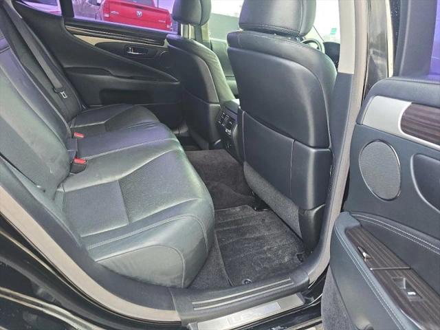 2015 Lexus LS 460 Crafted Line