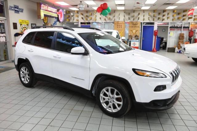 2016 Jeep Cherokee Sport