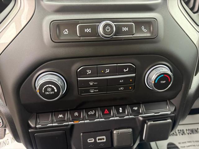 2026 Chevrolet Silverado 1500 2WD Double Cab Standard Bed Custom