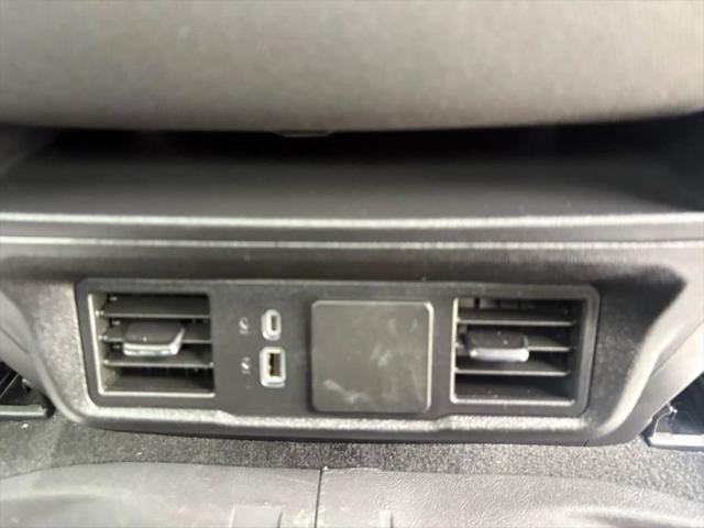 2026 Chevrolet Silverado 1500 2WD Double Cab Standard Bed Custom