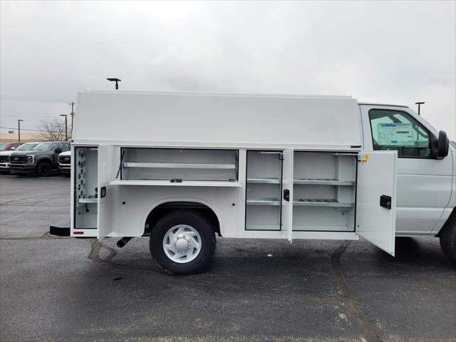 2026 Ford E-350 Cutaway E-Series Cutaway