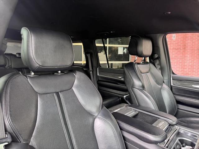 2022 Jeep Wagoneer Series III 4x4