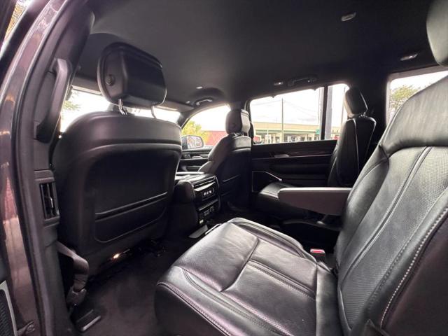2022 Jeep Wagoneer Series III 4x4
