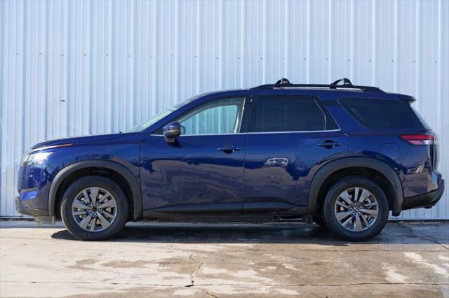2022 Nissan Pathfinder SV 2WD