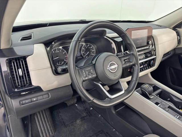 2022 Nissan Pathfinder SV 2WD