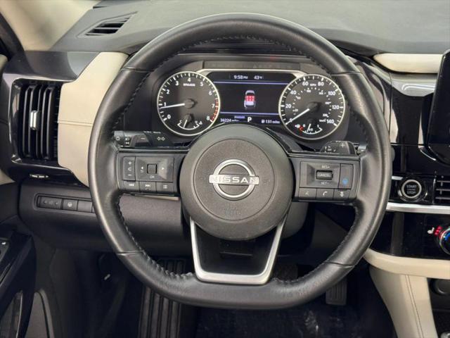 2022 Nissan Pathfinder SV 2WD