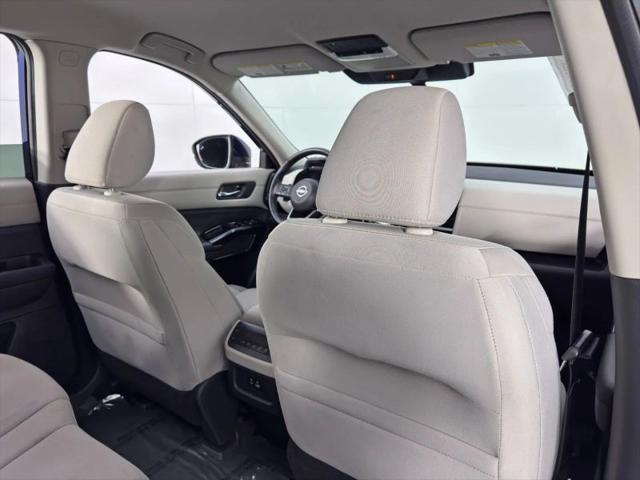 2022 Nissan Pathfinder SV 2WD