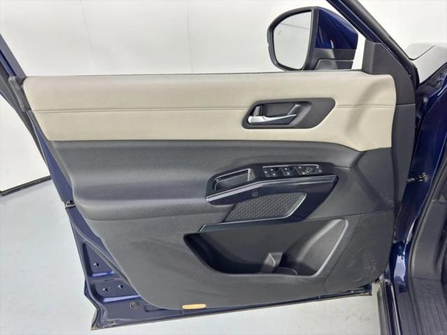 2022 Nissan Pathfinder SV 2WD