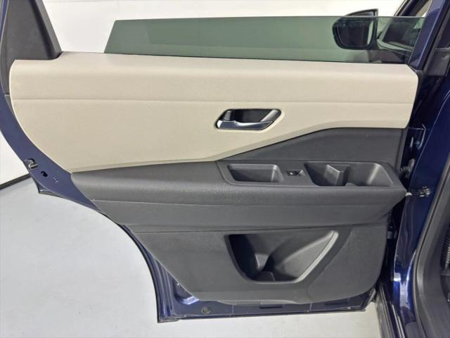 2022 Nissan Pathfinder SV 2WD