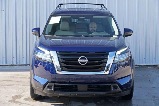2022 Nissan Pathfinder SV 2WD