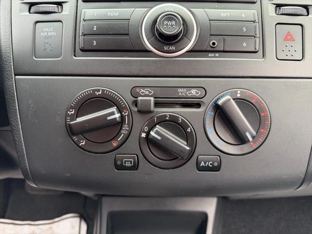 2011 Nissan Versa 1.8S