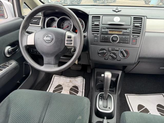 2011 Nissan Versa 1.8S