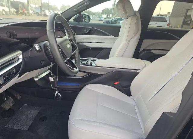 2024 Cadillac iQ Sport w/1SF