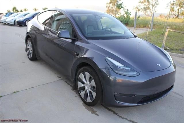 2023 Tesla Model Y Long Range Dual Motor All-Wheel Drive